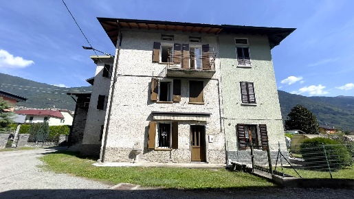 Foto Case semi ndipendenti in Via piani della selvetta, Colorina Piani