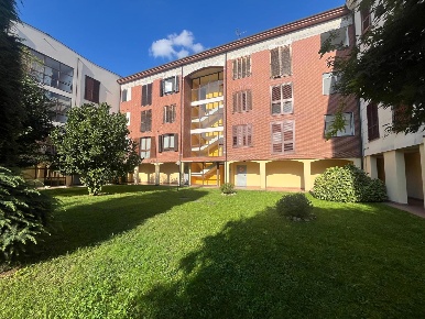 Foto Appartamento in Via Luxemburg 2, Abbiategrasso di 60 m² con 2 locali