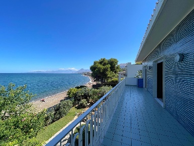 Foto Villa unifamiliare in Via s.s. 113 76, Casteldaccia Olivarella