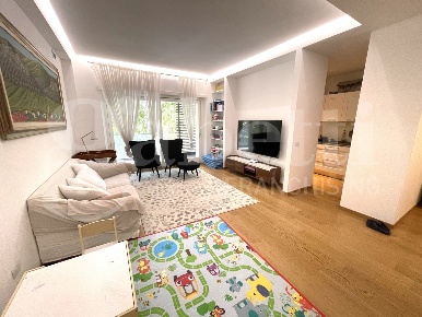 Foto Appartamento in Viale Beethoven 26, Roma Eur di 101 m² con 3 locali