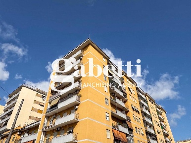 Foto Appartamento in Via PRENESTINA 365, Roma Villa Gordiani di 81 m²