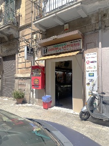 Foto Negozio in Via Mendola 51, Palermo Oreto - Perez di 78 m² con 3 locali