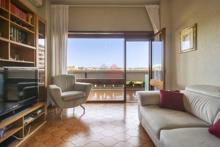 Foto Appartamento in Via Gregorio Ricci Curbastro 56, Roma Marconi