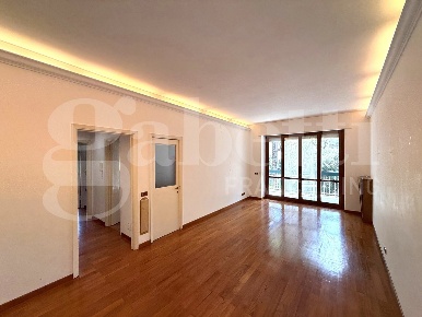 Foto Appartamento in Viale dell'Umanesimo 45, Roma Eur di 110 m² in affitto