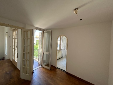 Foto Casa indipendente in via leonardo da vinci, Viareggio Centro di 210 m²