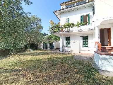 Foto Appartamento in via della forra sanguinaria, Pistoia San Felice