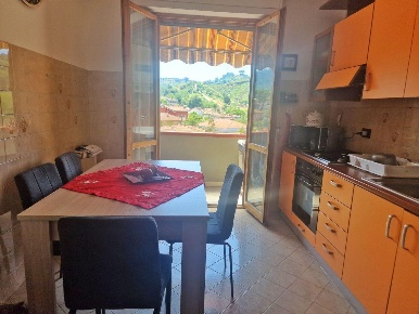 Foto Appartamento a Carrara Stadio, Sant'Antonio, Marasio di 90 m²