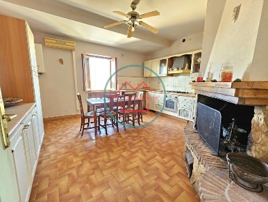Foto Appartamento a Uzzano Santa Lucia di 110 m² con 4 locali in vendita