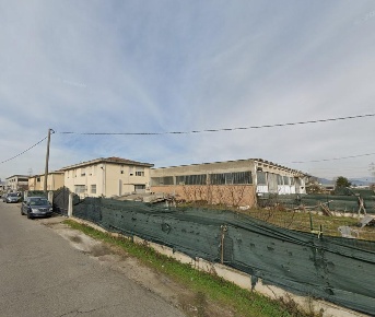 Foto Laboratorio a Bientina Centro di 333 m² con 1 locali in vendita