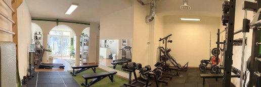 Foto Locale commerciale a Vicopisano Centro di 98 m² con 3 locali