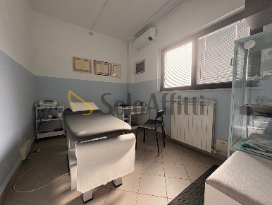 Foto Ufficio in Pian dei Mori, Sovicille Pian Dei Mori di 50 m² in affitto