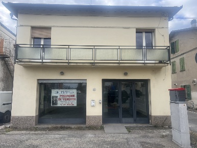 Foto Locale commerciale in Via Argini 2, Ravarino Centro di 145 m²