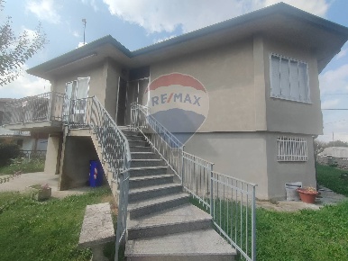 Foto Casa indipendente in Via Don Minzoni, Riva del Po Serravalle di 174 m²