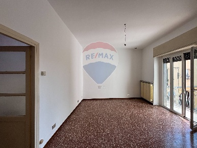 Foto Appartamento in Via Verdi, Gazzada Schianno Centro di 60 m² in vendita