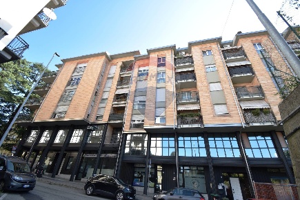 Foto Appartamento in via cairoli, Luino Centro di 53 m² con 2 locali
