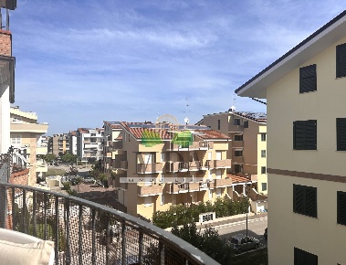 Foto Appartamento in via D'Annunzio, Tortoreto Tortoreto Lido di 120 m²