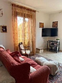 Foto Appartamento in via Montorso, Loreto Montorso di 90 m² con 5 locali