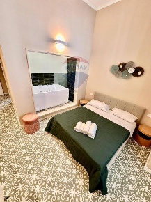 Foto Casa indipendente in Via Mazzini, Mola di Bari Centro di 270 m²