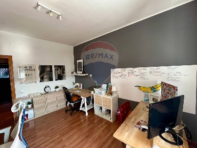 Foto Ufficio in Strada Cancello Rotto, Bari Poggiofranco di 120 m²