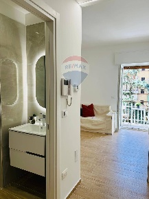 Foto Appartamento a Bari Poggiofranco di 50 m² con 2 locali in vendita