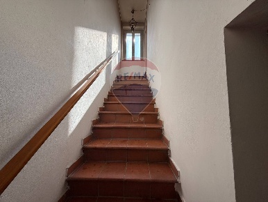 Foto Case semi ndipendenti in Via Mazzini, Cannara Centro di 166 m²