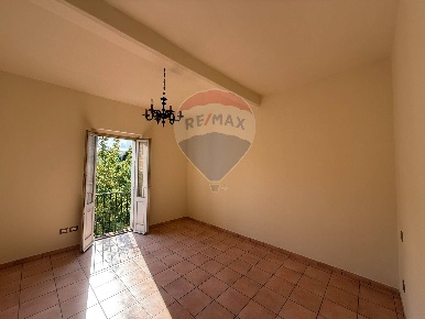 Foto Case semi ndipendenti in Via Mazzini, Cannara Centro di 166 m²