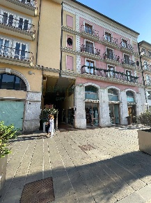 Foto Ufficio in Corso V. Emanuele, Avellino Centro di 90 m² in affitto