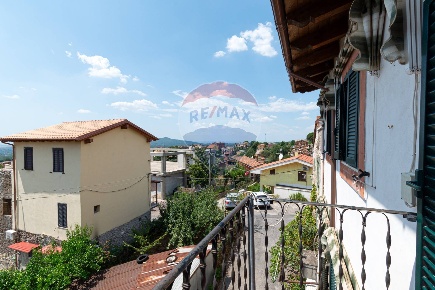 Foto Appartamento in Via Monte Grappa, Marcellina Centro di 75 m²