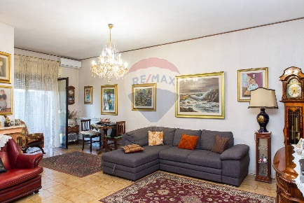 Foto Appartamento in Via Appia, San Giovanni la Punta Centro di 130 m²