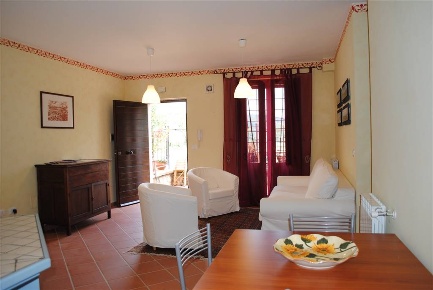 Foto Appartamento a Cetona Centro di 60 m² con 3 locali in vendita