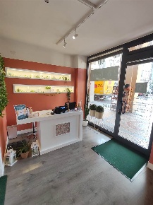 Foto Negozio in piazza duomo  29, Piacenza Centro Storico di 45 m²