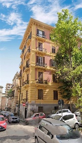 Foto Appartamento in via aniello falcone, Napoli Vomero di 80 m² in affitto