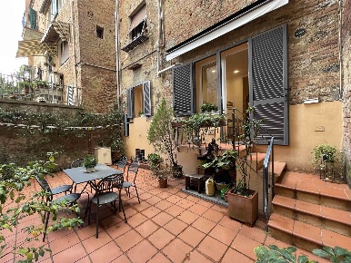 Foto Appartamento a Siena Stazione di 105 m² con 4 locali in vendita