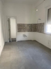 Foto Appartamento in VIA DEL TEMBIEN, Cosenza Centro di 80 m² con 2 locali