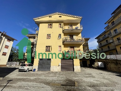 Foto Appartamento a Tito Centro di 118 m² con 5 locali in vendita