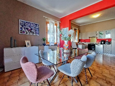 Foto Appartamento a Empoli San Rocco - Lungarno di 90 m² con 5 locali