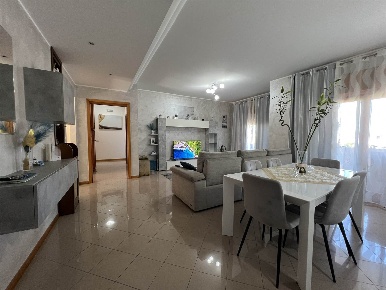 Foto Appartamento a Reggio di Calabria Modena - San Giorgio Extra di 116 m²