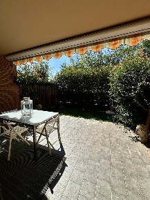 Foto Appartamento in VIA TOSCANINI 11, Usmate Velate Velate di 42 m²