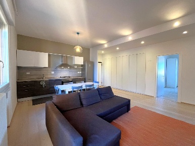 Foto Appartamento in Via Marino Dalmonte, Bologna Saragozza fuori Porta