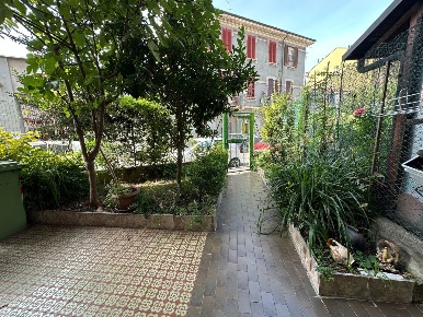 Foto Appartamento in Via Vittorio Veneto 24, Sesto San Giovanni di 76 m²