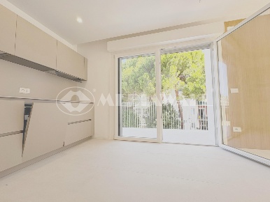 Foto Appartamento a Lignano Sabbiadoro Centro Storico di 65 m² con 4 locali