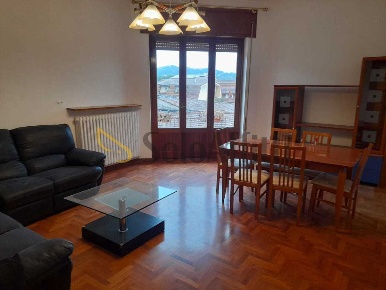Foto Appartamento a Frosinone Madonna Della Neve di 110 m² con 6 locali