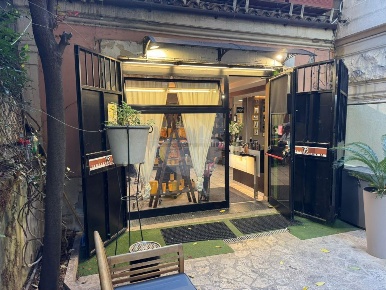 Foto Negozio in Viale Liegi, Roma di 70 m² con 1 locali in vendita