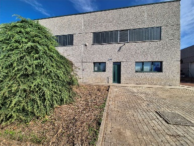 Foto Ufficio in Via Isonzo, Guanzate Centro di 35 m² con 2 locali