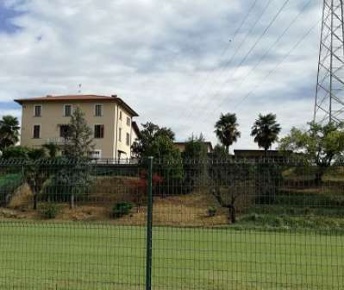 Foto Appartamento in Via S. Francesco D'Assisi, Bonate Sotto di 285 m²