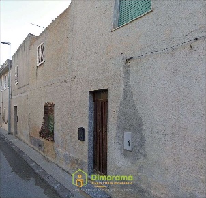 Foto Appartamento in via Noli Me Tollere  35, Sorso Centro di 168 m²