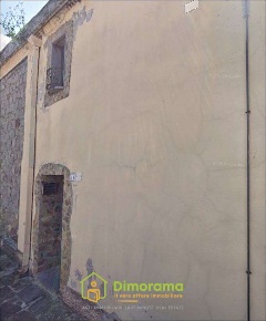 Foto Appartamento in Via Sassari 10, Serrenti di 131 m² con 6 locali