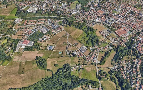 Foto Terreno agricolo in Località Castelmarte, Castelmarte Centro