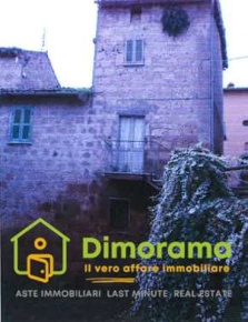 Foto Appartamento in Piazza della Rocca 6, Civitella d'Agliano di 70 m²