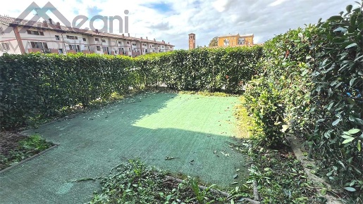 Foto Appartamento in Via Anna Frank, Landriano Centro di 94 m² con 2 locali